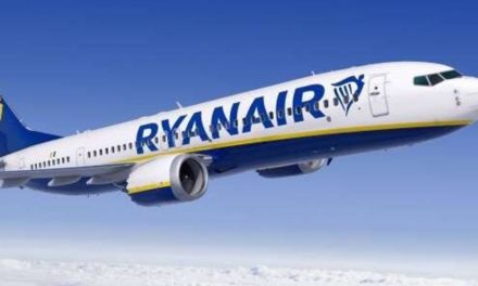 Η Ryanair δίνει 22 δισ. δολάρια για 210 αεροσκάφη Boeing MAX-8200