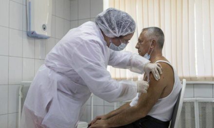 Ξεκίνησε ο εμβολιασμός κατά του κορονοϊού σε όλη την επικράτεια της Ρωσίας – Newsbeast