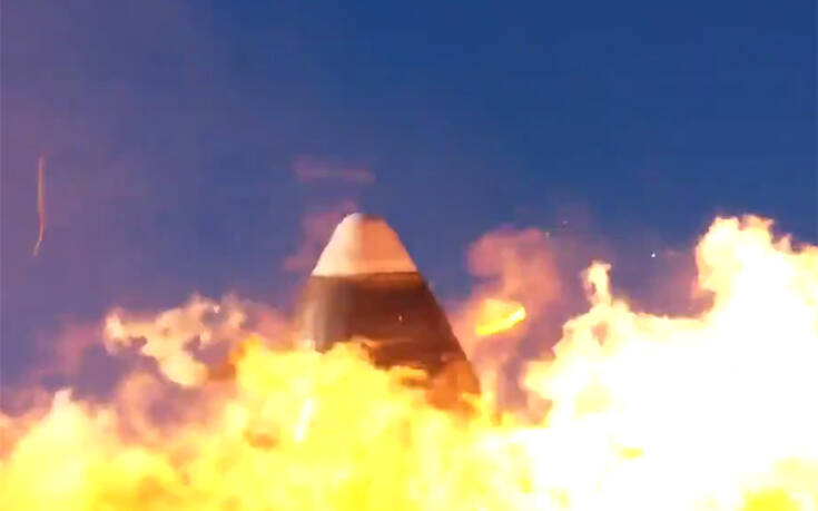 Η στιγμή της έκρηξης μη επανδρωμένου πυραύλου της SpaceX στην προσγείωση – Newsbeast