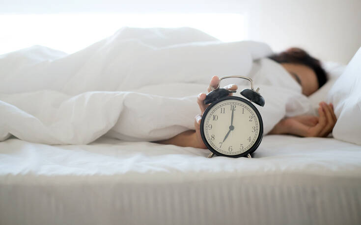 Πότε πρέπει να πας για ύπνο για να ξυπνήσεις φρέσκος το πρωί – Newsbeast