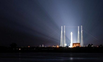 Ακυρώθηκε εκτόξευση πυραύλου της SpaceX δύο δευτερόλεπτα πριν ολοκληρωθεί η αντίστροφη μέτρηση