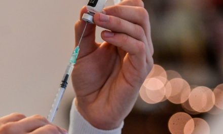 Μητσοτάκης: «Μέσα στο πρώτο τρίμηνο θα έχουν εμβολιαστεί 2 εκατ. πολίτες»