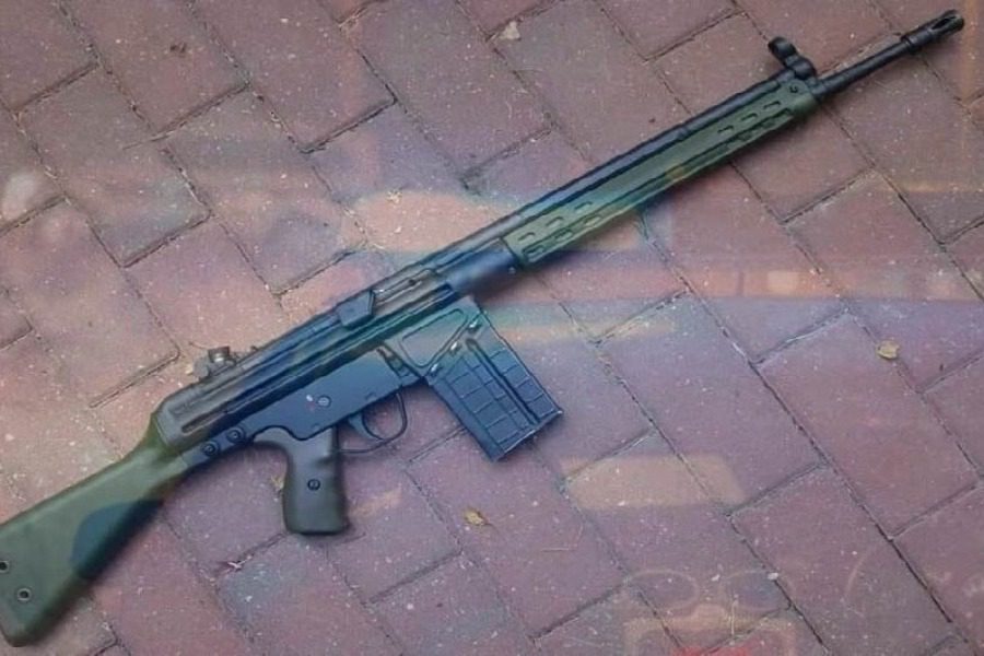 Στρατιωτικό όπλο G3 βρέθηκε μέσα σε σακούλα
