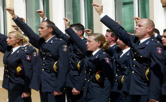 Δείτε τις βάσεις για τη Σχολή Ανθυποπυραγών και τη Σχολή Πυροσβεστών