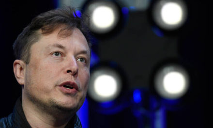 Επαναλειτουργεί σύμφωνα με τον Elon Musk το εργοστάσιο της Tesla στο Φρίμοντ