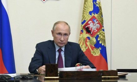 Tα αντίμετρα στις κυρώσεις των ΗΠΑ συζήτησε ο Πούτιν με το ρωσικό Συμβούλιο Ασφαλείας