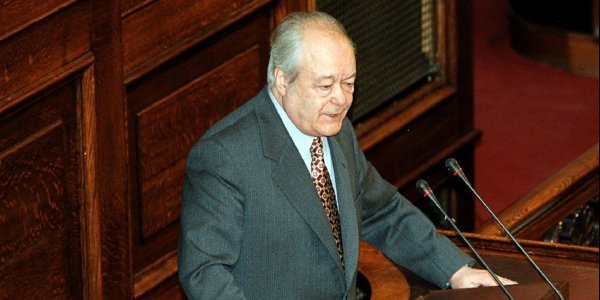 Νίκος Γκελεστάθης: Πέθανε ο πρώην υπουργός Δημόσιας Τάξης