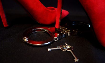 Ο νέος Ποινικός Κώδικας … αθώωσε αλλοδαπό που είχε καταδικαστεί για “εκμετάλλευση πόρνης”