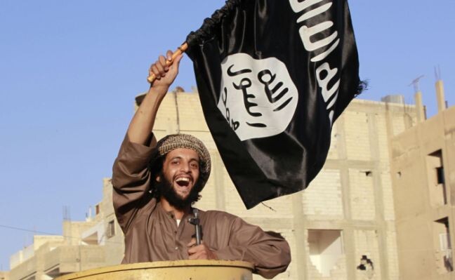 Το Ισλαμικό Κράτος προσπαθεί να ανασυνταχθεί και η Γαλλία σήμανε συναγερμό