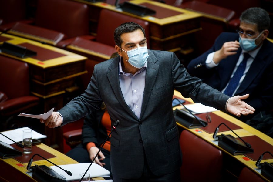 Νομοσχέδιο για τα οπτικοακουστικά μέσα: Αποχώρησε από τη Βουλή ο ΣΥΡΙΖΑ – Καταγγελίες Τσίπρα για τους μισθούς των golden boys – ΒΙΝΤΕΟ – ΦΩΤΟ