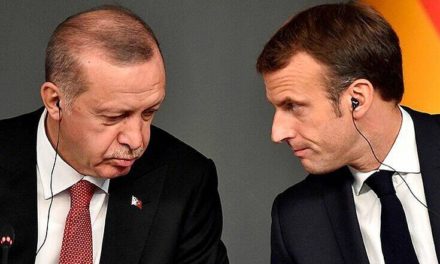 Σήκωσε το γάντι η Τουρκία και απαντάει στον Μακρόν: Απαράδεκτες οι δηλώσεις