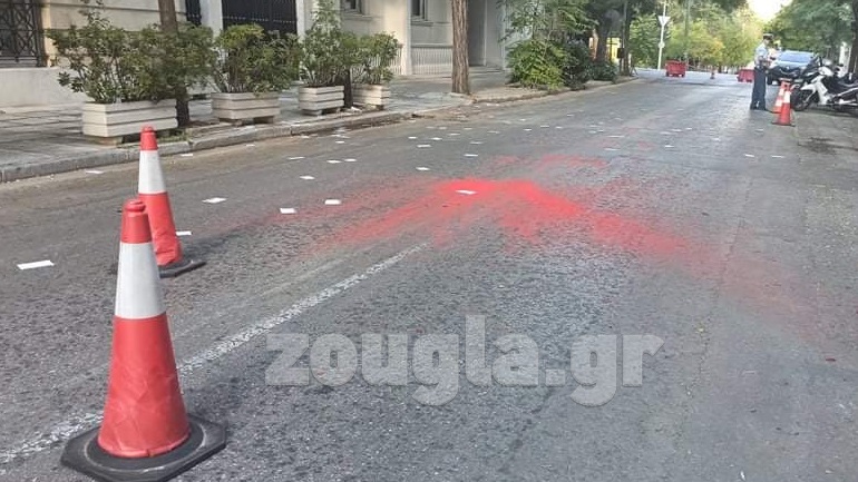Πέταξαν μπογιές στο κτίριο της τουρκικής πρεσβείας στην Αθήνα
