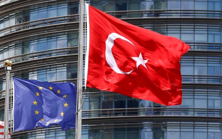 Το «καμπανάκι» της ΕΕ κατά του Ερντογάν, το τετ τετ με τον πρέσβη των ΗΠΑ και τα τουρκικά δημοσιεύματα