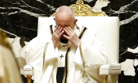 Μήνυμα ελπίδας από τον πάπα Φραγκίσκο παραμονή του Καθολικού Πάσχα