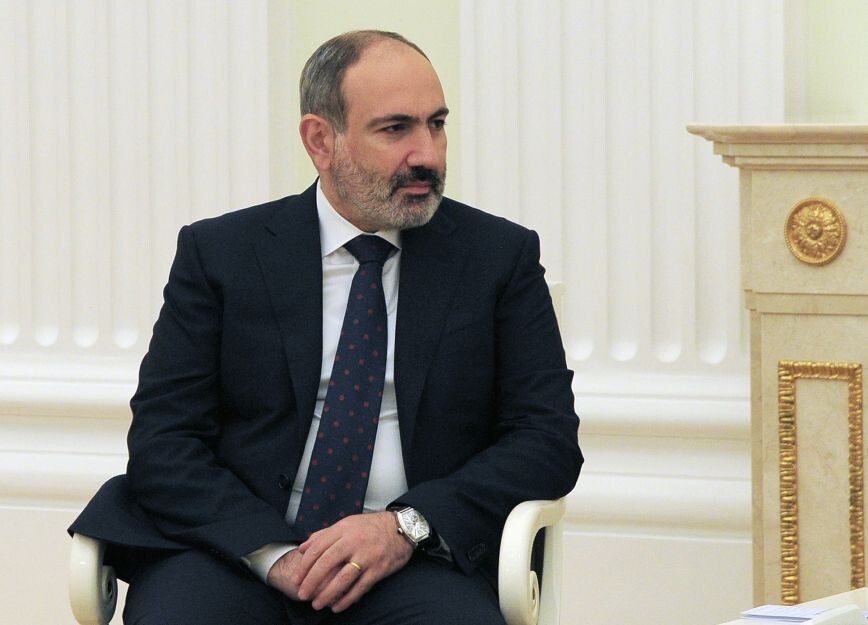 Παραιτήθηκε ο Πασινιάν ενόψει των βουλευτικών εκλογών του Ιουνίου