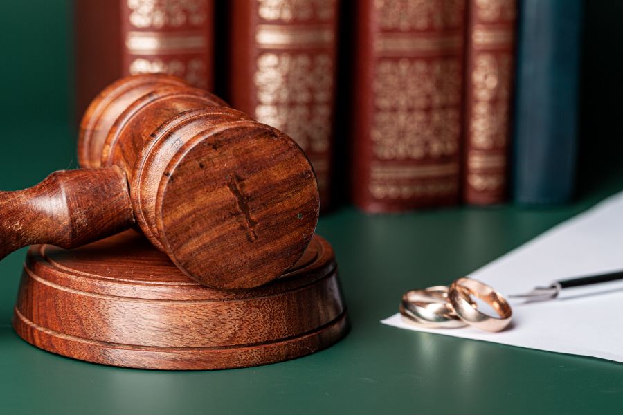 Έρχεται το e-διαζύγιο: Λύση γάμου εξπρές με ένα κλικ περιλαμβάνει το νομοσχέδιο για τη μεταρρύθμιση στο οικογενειακό Δίκαιο