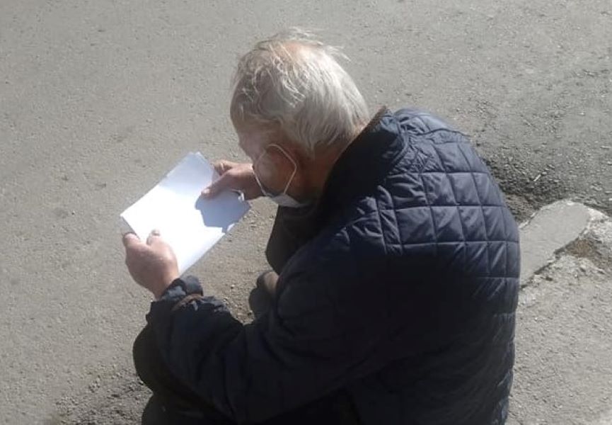 Μυτιλήνη: Παρέμβαση εισαγγελέα για την εγκατάλειψη ηλικιωμένου που νοσούσε από κορονοϊό κατά την έξοδό του από το νοσοκομείο
