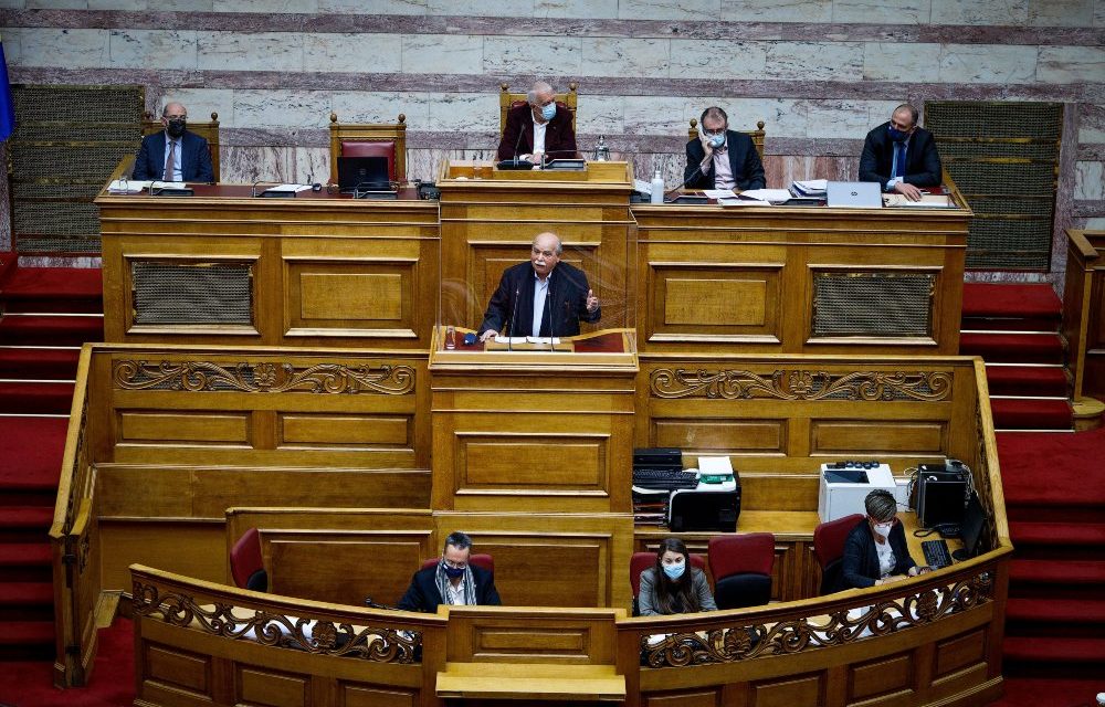 Βουλή: Σκληρή κόντρα ΝΔ – ΣΥΡΙΖΑ για τον Κουφοντίνα