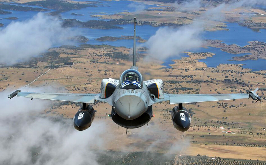 Συμμετοχή ελληνικών μαχητικών αεροσκαφών F-16 στην άσκηση – Εντυπωσιακές εικόνες