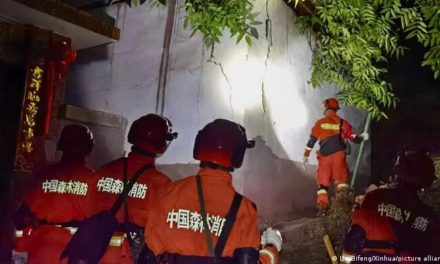 Τρεις νεκροί και 27 τραυματίες στην Γιουνάν