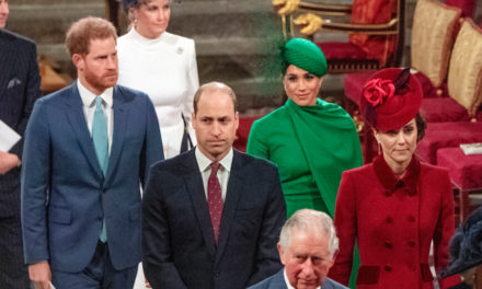 Ο πρίγκιπας Χάρι εξαπολύει νέα επίθεση στο παλάτι – Το κατηγορώ στον πατέρα του Κάρολο
