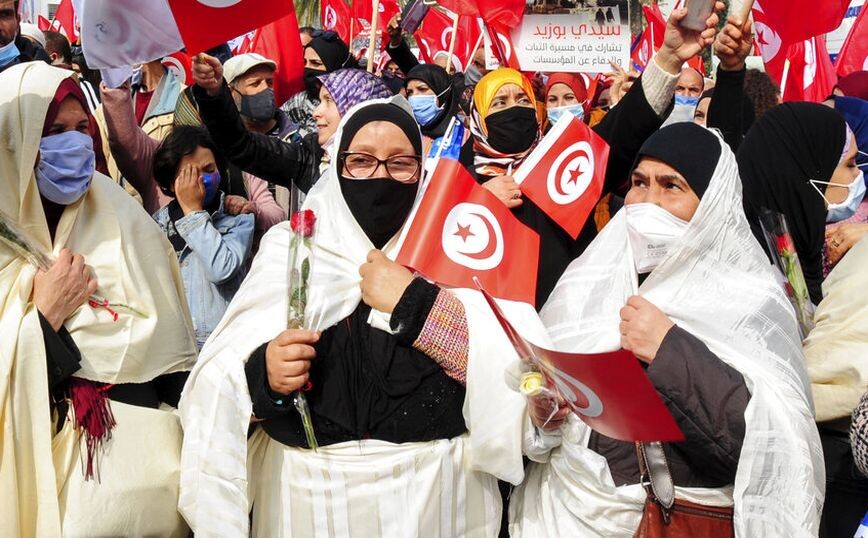 Οργή στη Τυνησία για τη δολοφονία μιας γυναίκας από τον αστυνομικό σύζυγό της