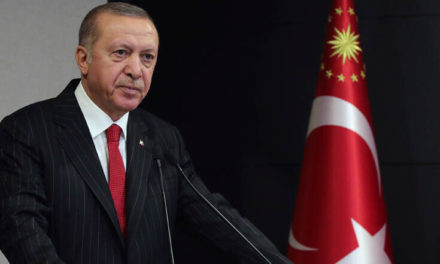 Δημοσκοπική κατρακύλα δίχως τέλος για τον Ερντογάν