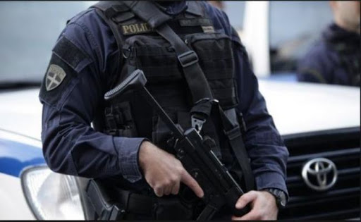 ΦΩΤΟΓΡΑΦΙΕΣ: Αυτά είναι τα νέα διακριτικά στις στολές των αστυνομικών