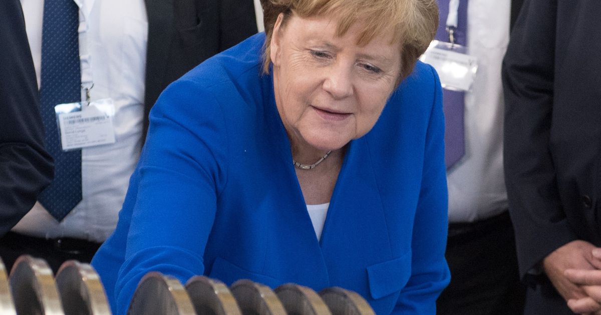 Η Μέρκελ προβλέπει «γιγαντιαίες» γερμανικές κρατικές επενδύσεις στη βιομηχανία μετά από την πανδημία