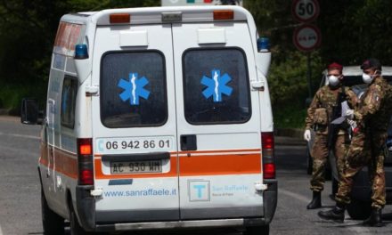 Οδηγός φορτηγού στην Ιταλία σκότωσε συνδικαλιστή που απεργούσε έξω από πολυκατάστημα