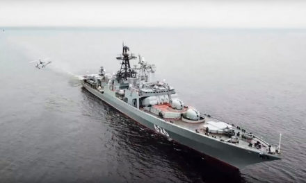 Ρωσικό πολεμικό πλοίο έριξε προειδοποιητικές βολές σε βρετανικό αντιτορπιλικό