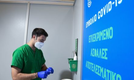Γεωργιάδης: Σε έναν χρόνο από σήμερα θα ασθενήσουν όλοι οι ανεμβολίαστοι χωρίς εξαιρέσεις