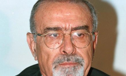 Πέθανε ο πρώην υπουργός και βουλευτής της ΝΔ, Αγγελος Μπρατάκος