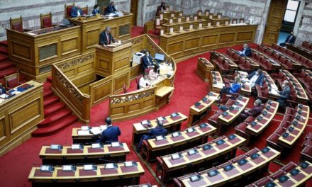 Στη Βουλή η αμυντική συμφωνία Ελλάδας-Γαλλίας