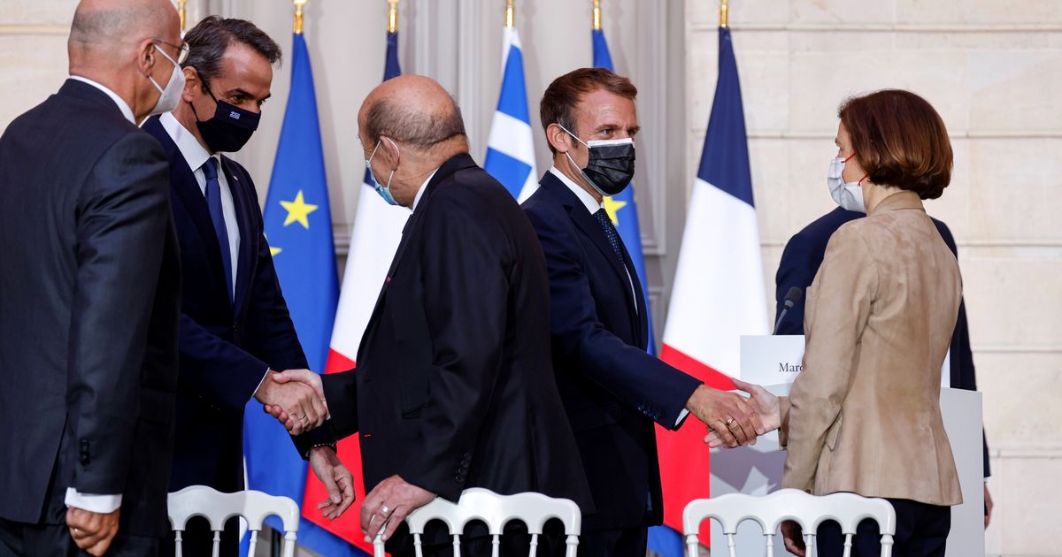 Δένδιας: Η Συμφωνία με τη Γαλλία θωρακίζει τη χώρα από στρατιωτικές απειλές