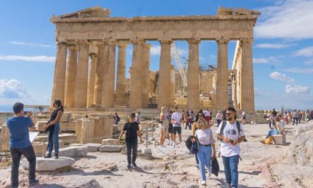 Η Ελλάδα «Κορυφαίος προορισμός της Ευρώπης» για το 2021