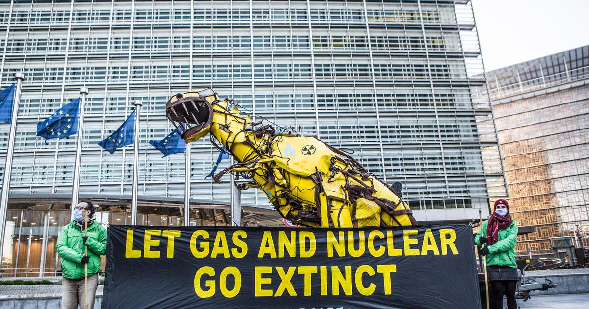 Ταξινομία της ΕΕ: Η γη είναι επίπεδη, ο γάιδαρος πετάει και τα πυρηνικά είναι… πράσινα