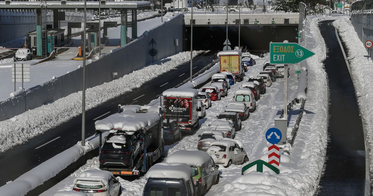 Αυτοκριτική από κυβερνητικά στελέχη, αλλά και ώρα απόδοσης ευθυνών