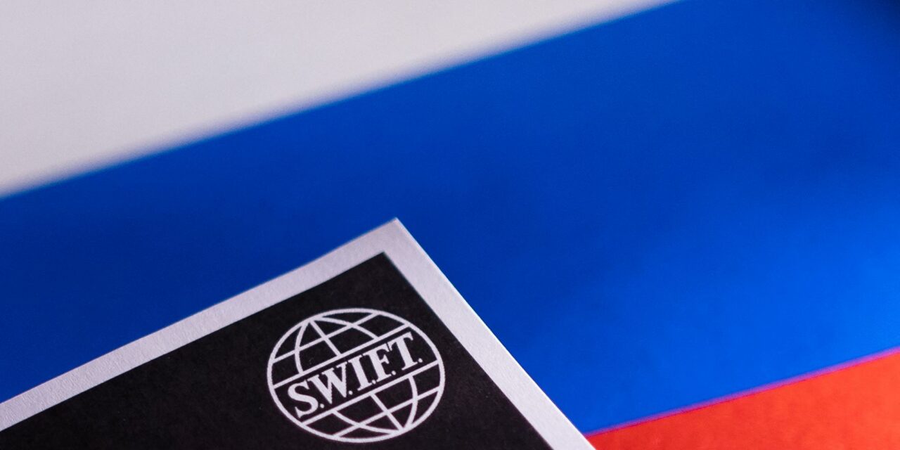 ΕΕ, ΗΠΑ, Βρετανία και Καναδάς μπλοκάρουν την πρόσβαση της Ρωσίας στο SWIFT