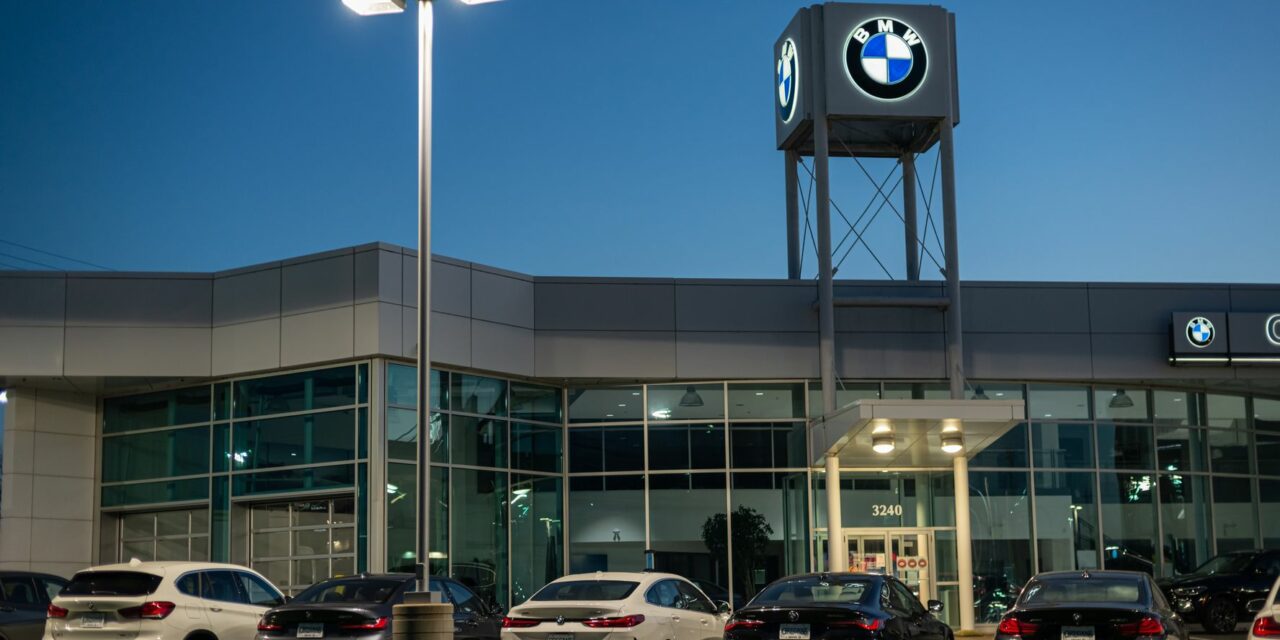 Η BMW ανακαλεί 1,03 εκατ. οχήματα παγκοσμίως με κίνδυνο πυρκαγιάς στον κινητήρα