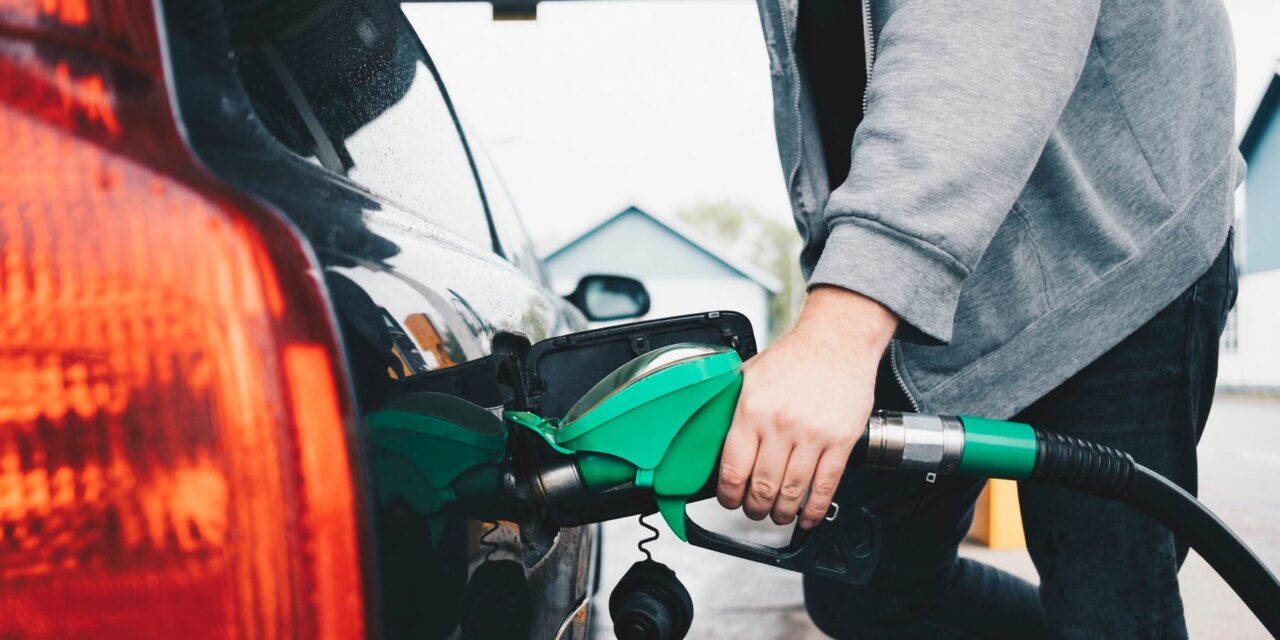 Οκτώ πανέξυπνες προτάσεις για χαμηλότερη κατανάλωση βενζίνης στο αυτοκίνητο