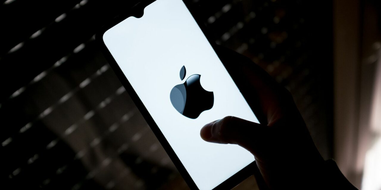 Η Apple έχασε τη θέση της ως η εταιρεία με τη μεγαλύτερη αξία στον κόσμο