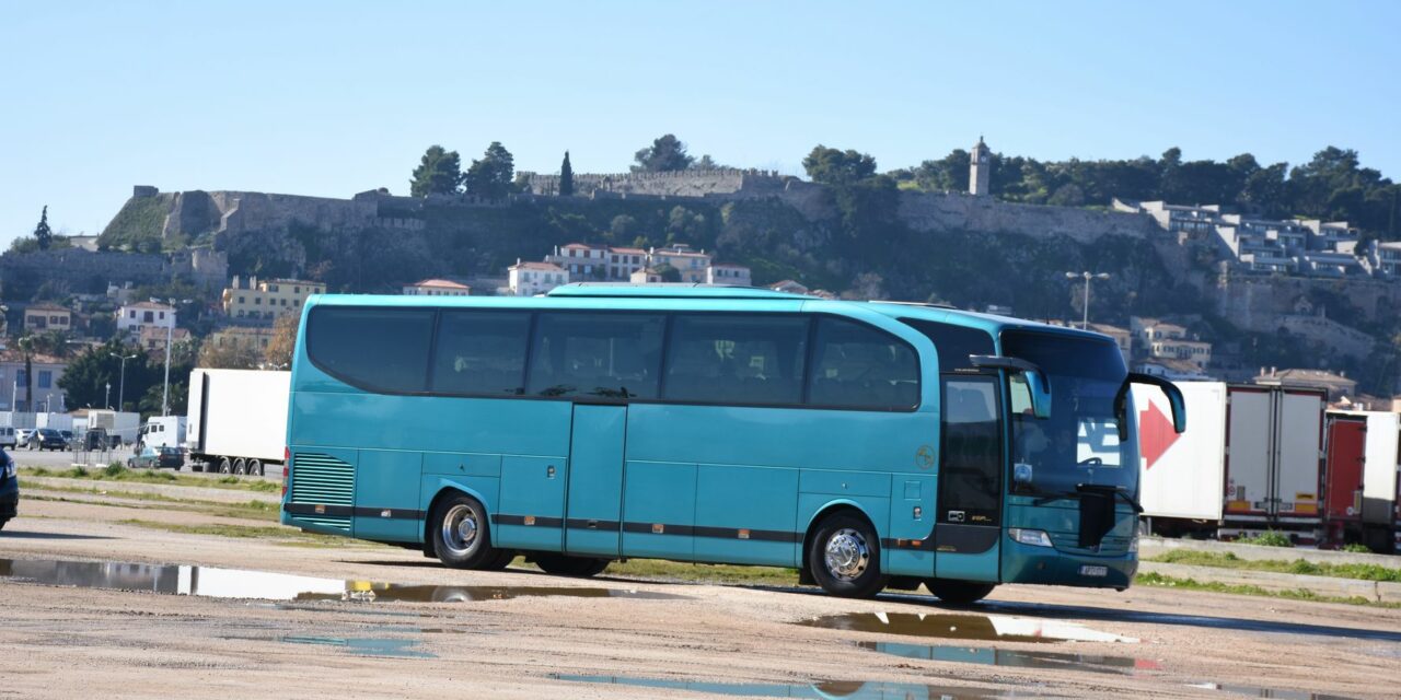 Τα έξι μέτρα που ζητά ο κλάδος των τουριστικών λεωφορείων