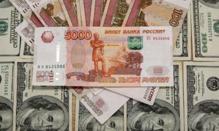 Ρωσία: Η χώρα θα εξυπηρετεί το εξωτερικό χρέος σε ρούβλια, λέει το υπουργείο Οικονομικών