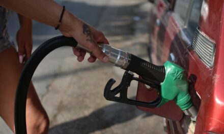 Στα 80 ευρώ η επιδότηση στη βενζίνη για το τρίμηνο Ιουλίου-Σεπτεμβρίου