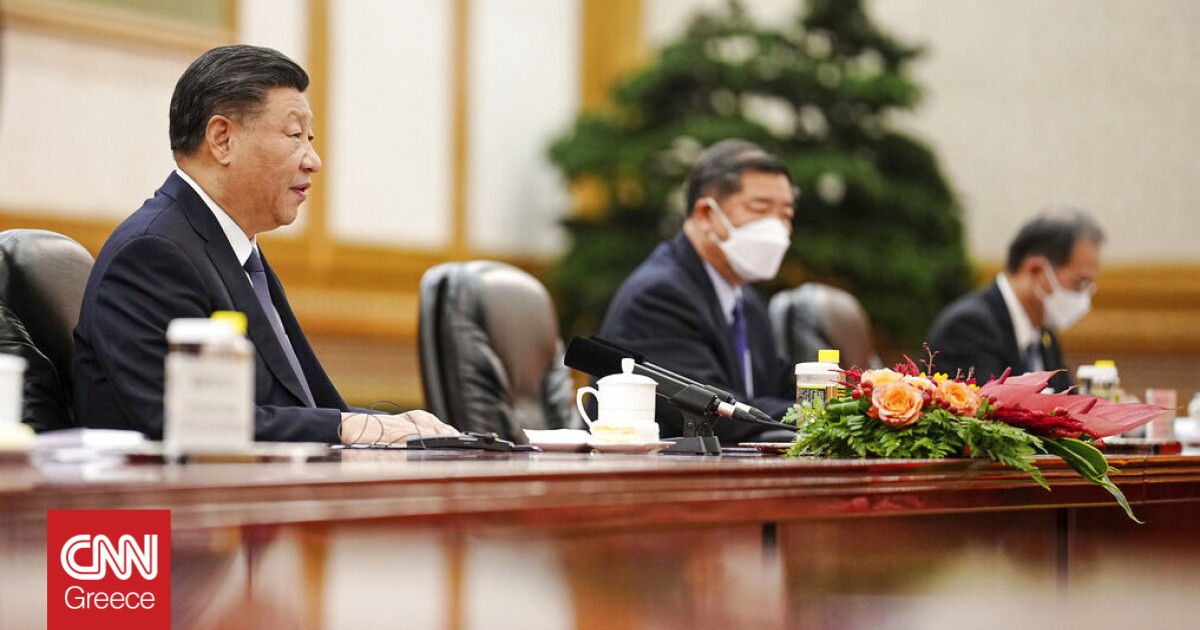 Σι Τζινπίνγκ: Ανάγκη εκσυχρονισμού των κινεζικών ενόπλων δυνάμεων