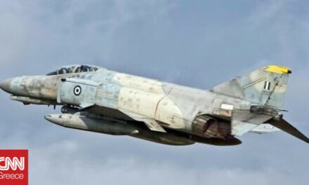 Έπεσε F- 4 Phantom της Πολεμικής Αεροπορίας ανοιχτά της Ανδραβίδας – Δεν έχουν εντοπιστεί οι πιλότοι